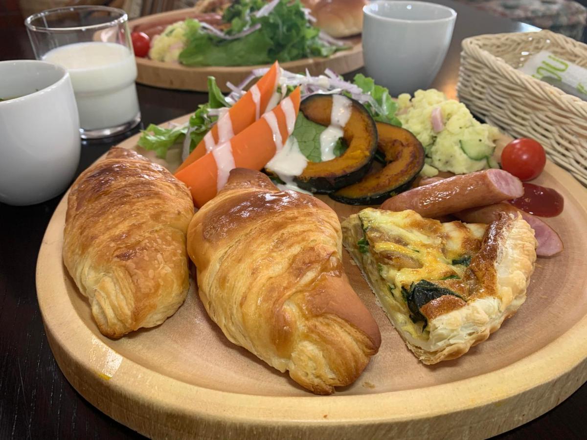 Lavender Bed & Breakfast 2*